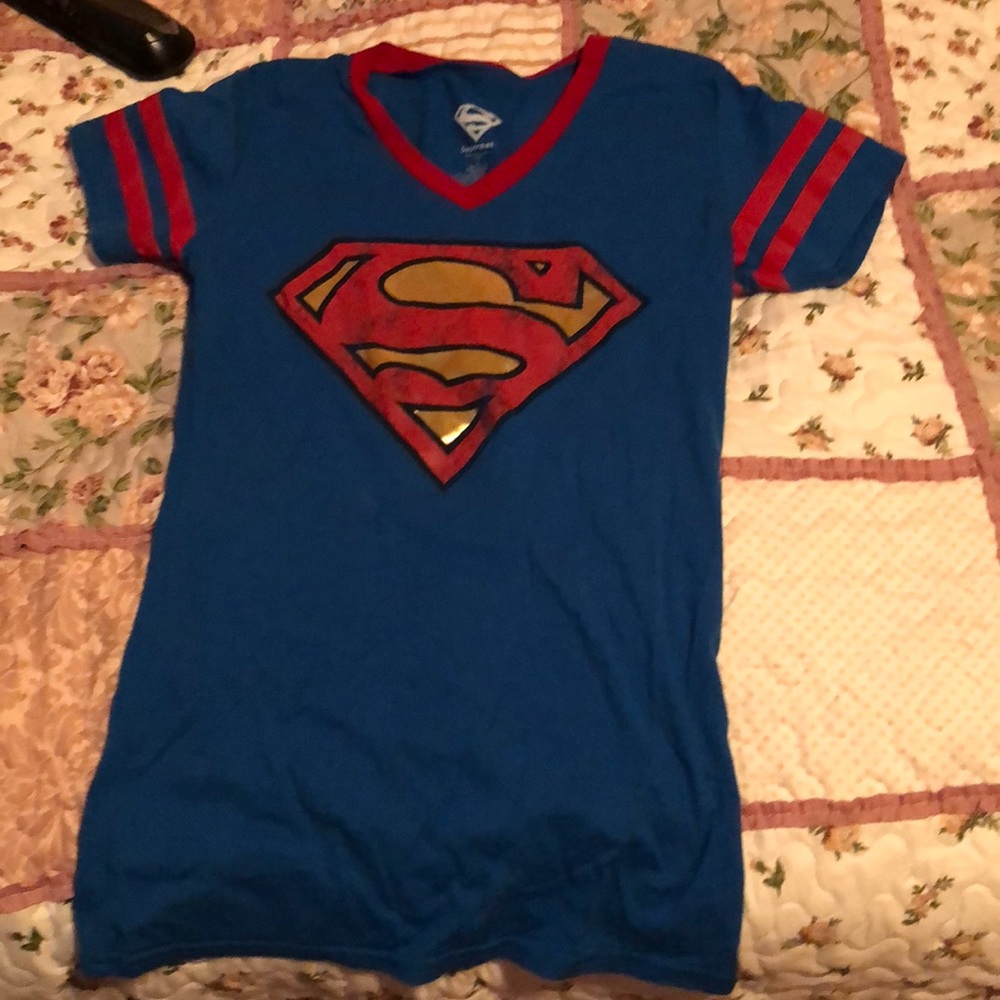 Superman blouse💛